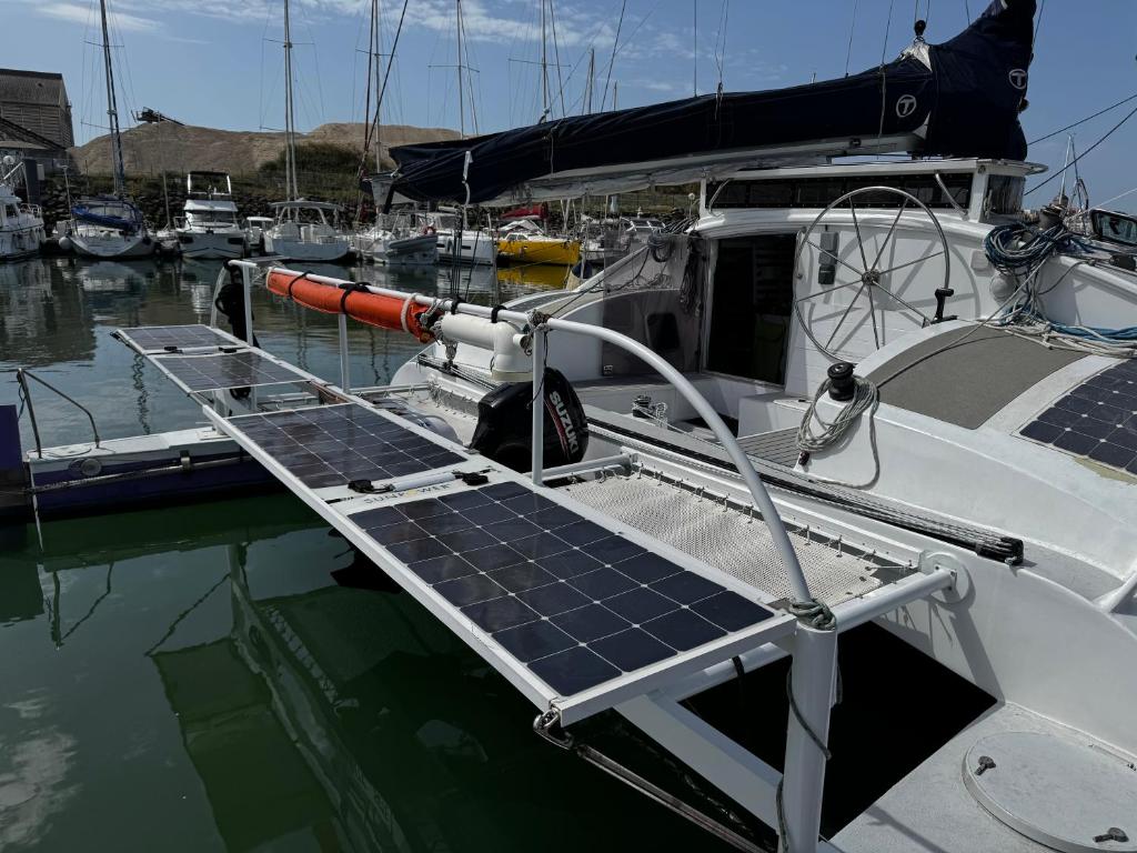 Catamaran - 3