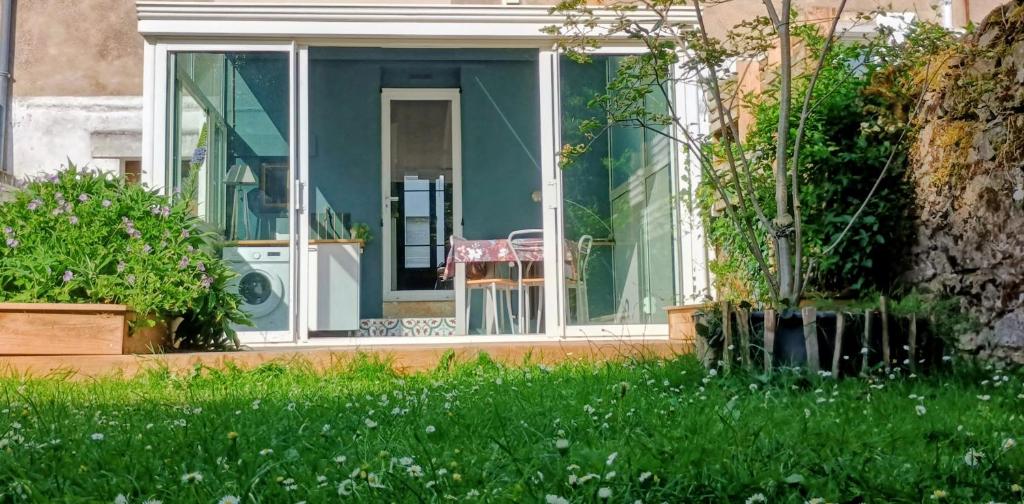 Appart rez-de-jardin proche gare - 3