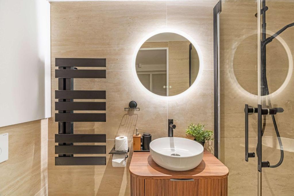 Sublim suite Marais with AC - 4