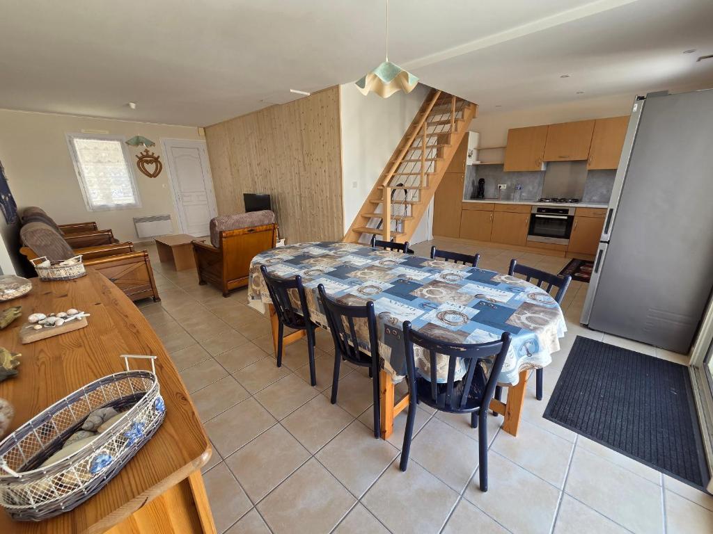 Maison proche plage, animaux admis - 8 pers. - FR-1-194-467 - 1