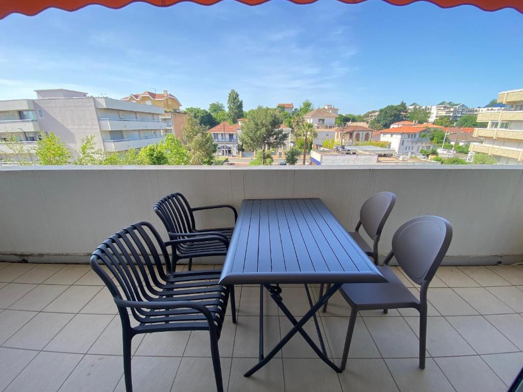 Appartement T2 avec terrasse sud - Accès plage - FR-1-374-246 - 4