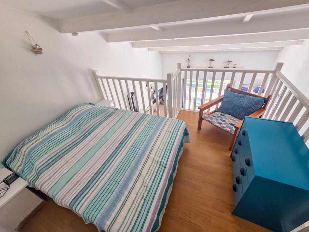 Studio mezzanine idéal, parking - 4 pers. - FR-1-880-92 - 5