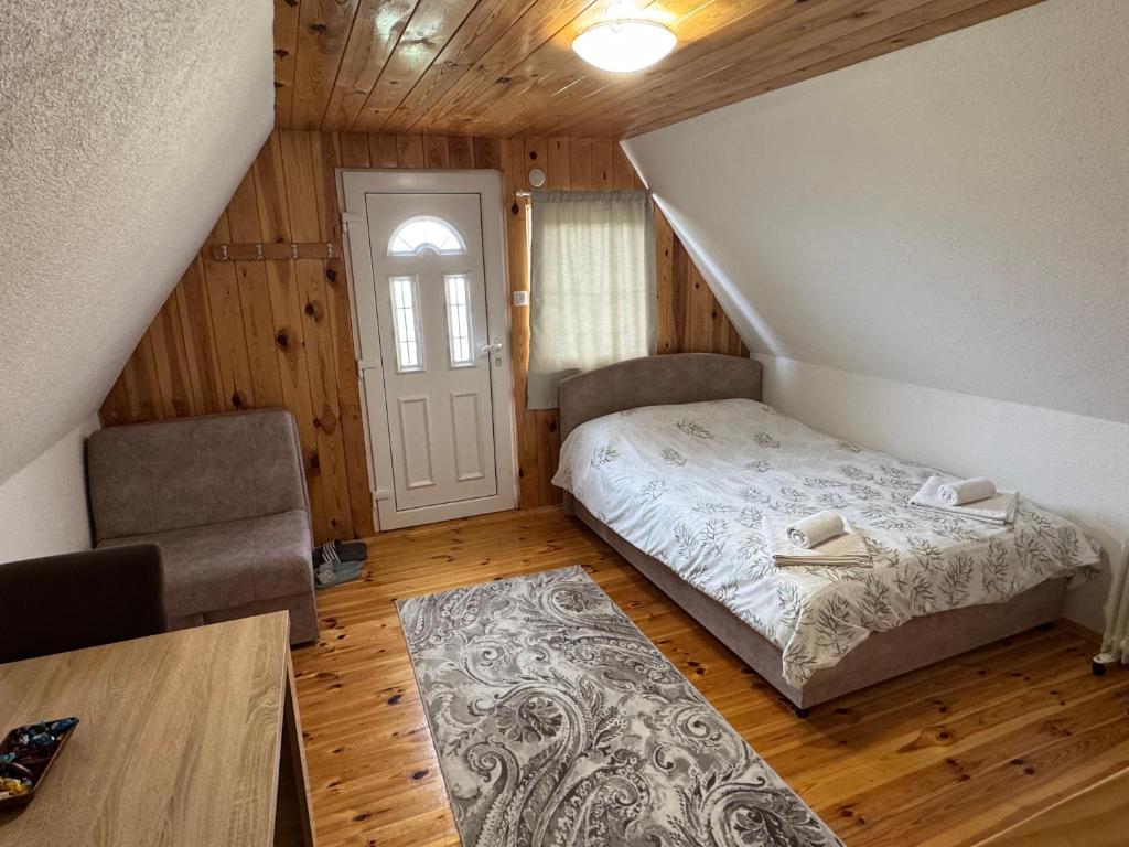 Village Cottage - 5