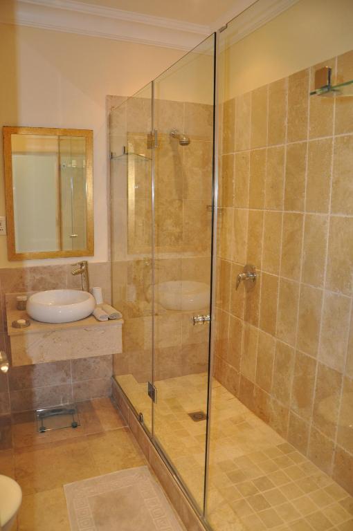 Vetho House photo
