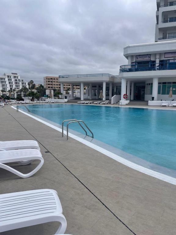 Paraiso Del Sur Tenerife with renovated swimming pool - 4