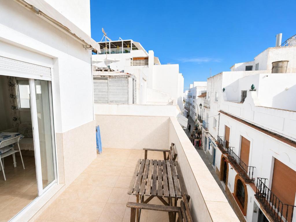 Apartamento con terraza - 3