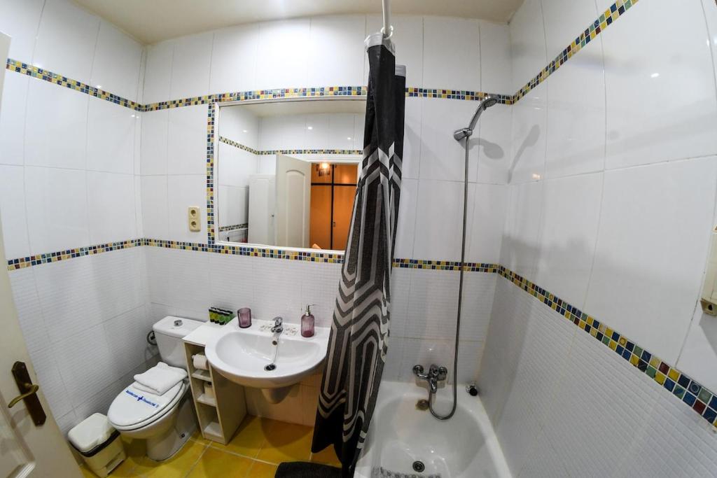 The Plaza Castilla Hideaway - 3