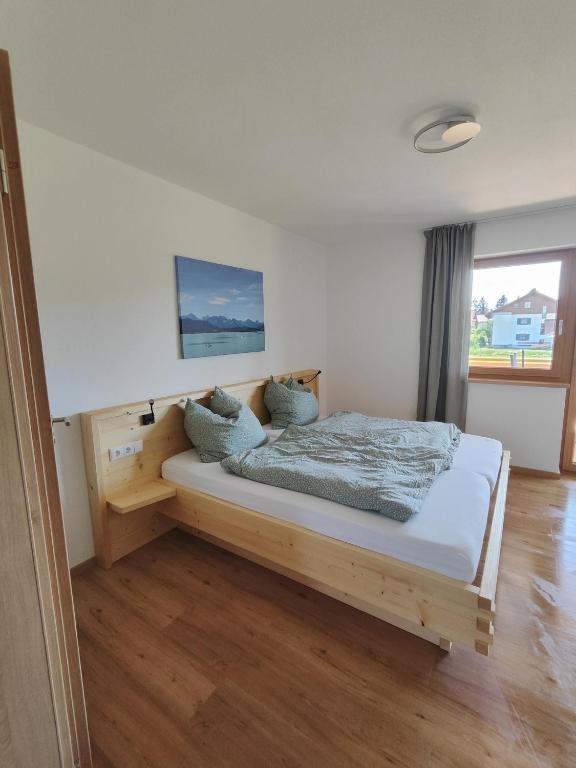 Ferienwohnungen Auszeit Roßhaupten - 2