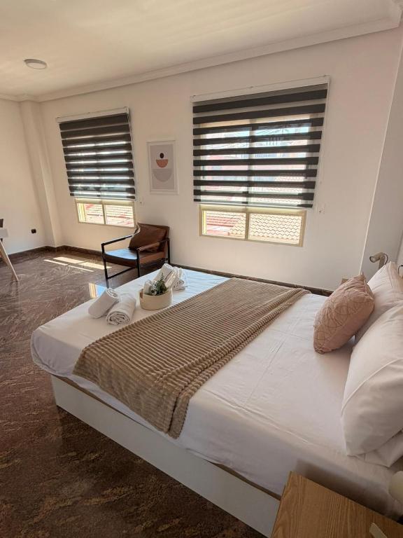 Private Room Near Alicante City Center - 2