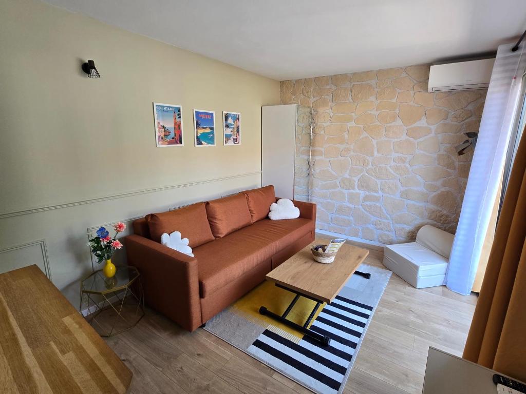 Studio avec balcon à deux pas de la plage - 1
