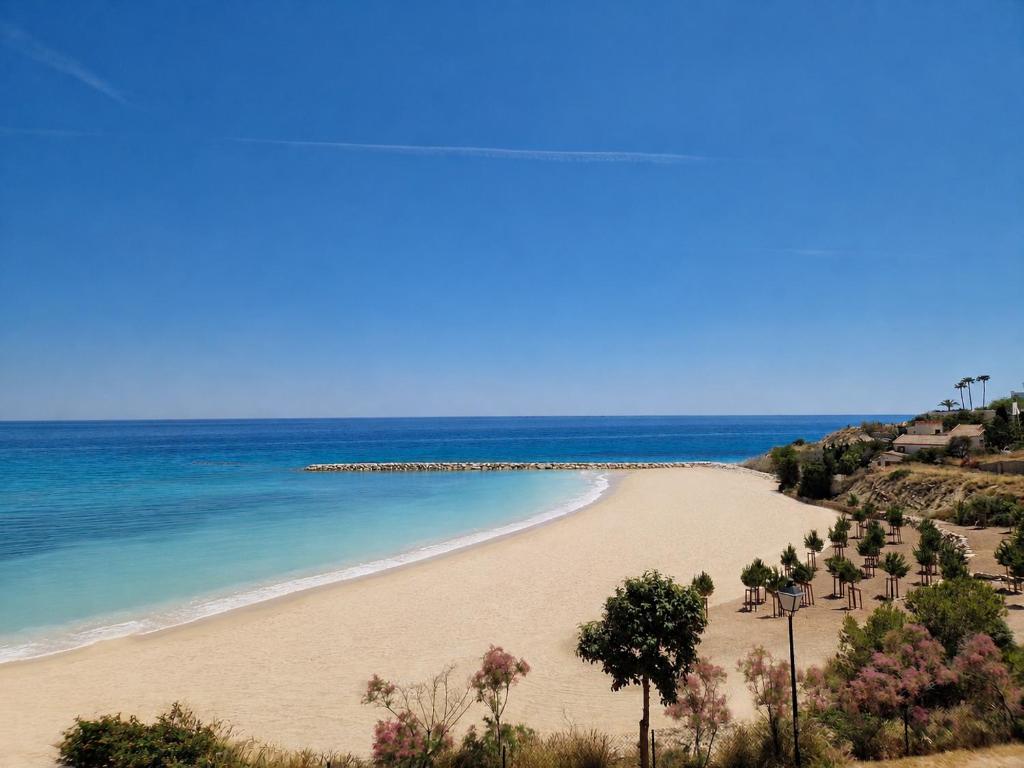 Sol y Mar Playa, Cala Merced - 1