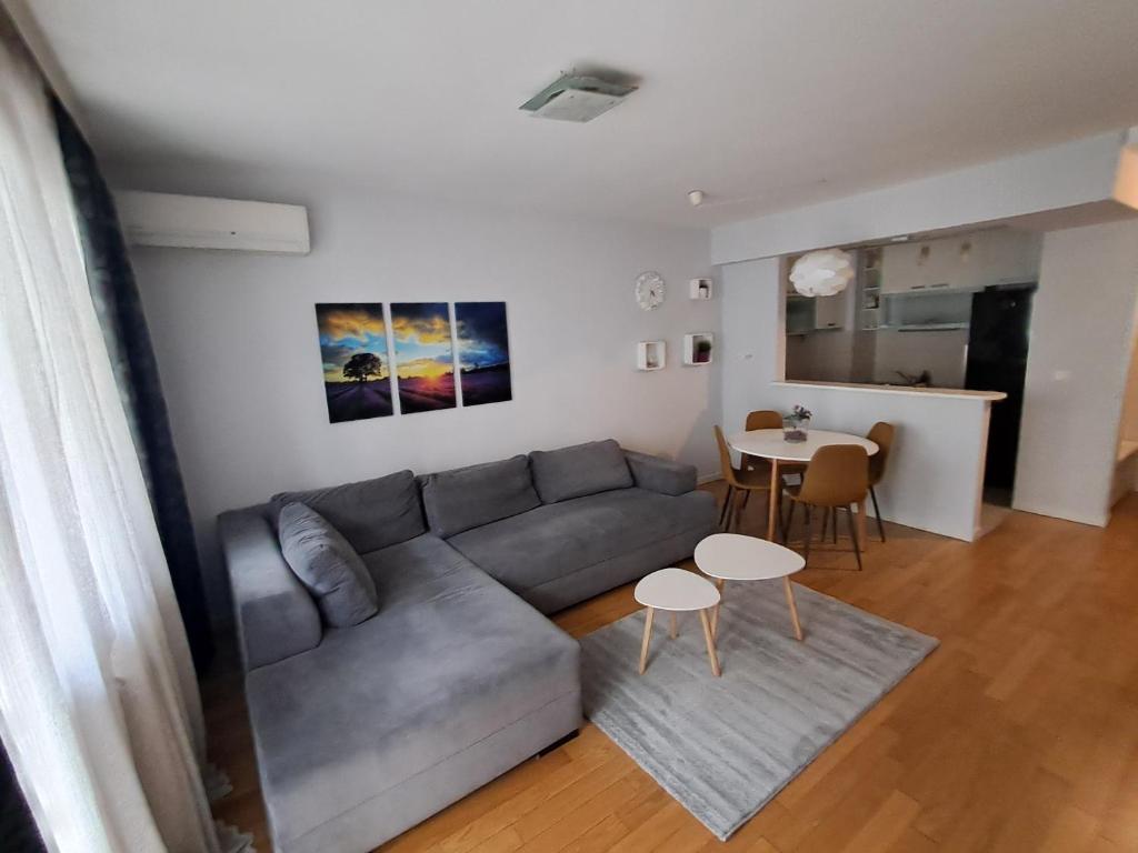 Apartment Premier 4 A Blok - 3