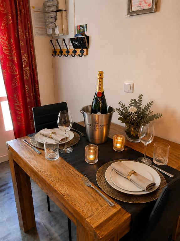 Sweet Loft Grenoble-Love Room avec jacuzzi & sauna - 5
