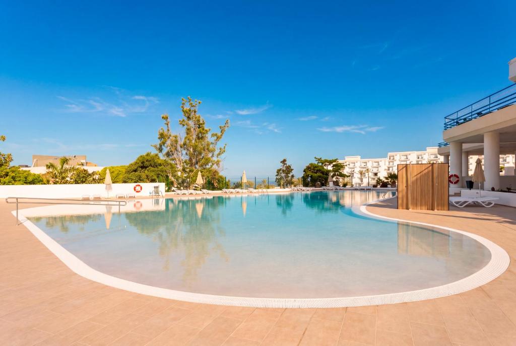 Home2Book Studio with Pool in Playa Paraíso - 1