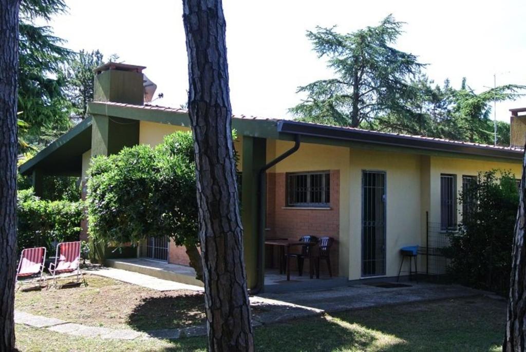 Charming villa with furnished patio in Lignano - 1