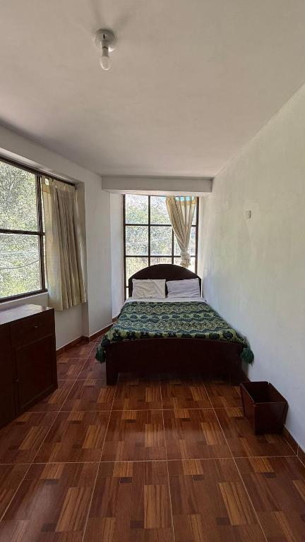 Hotel Aylluq Wasin Casa de Familia habitación matrimonial - 5