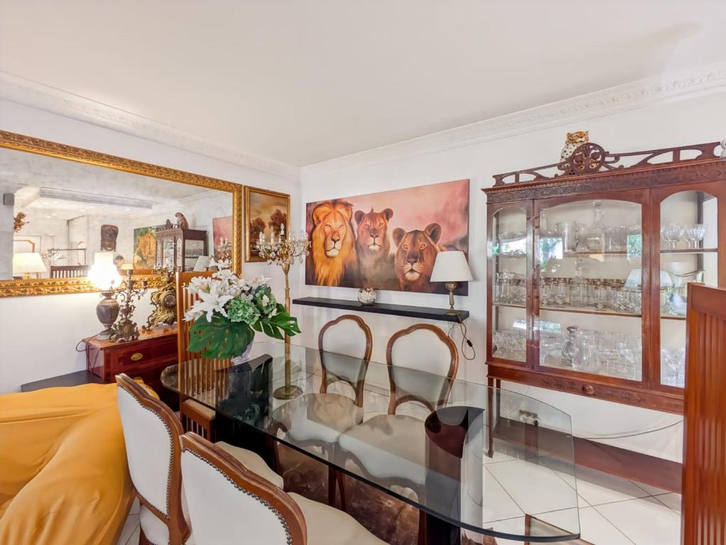 Apt near Monaco center, Rickeys - 2