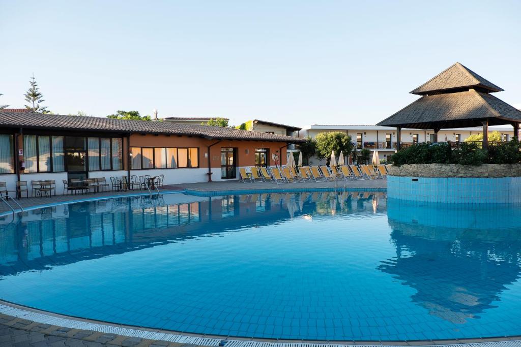 Baia dei Gigli - Hotel Club