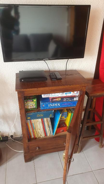 Logement entier, 2 chambres, plein sud, pied des pistes, Chamrousse 1650 - 2