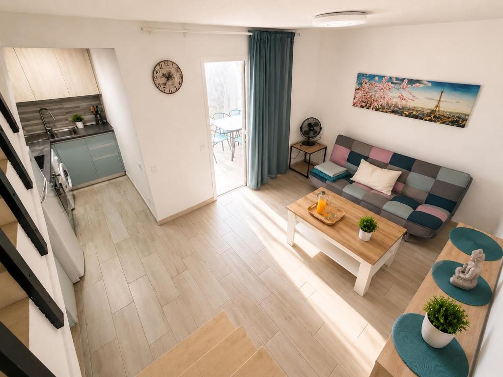 Sunny Bungalow with Pool & Patio in Sonnenland By Canarias Prime Homes - 5
