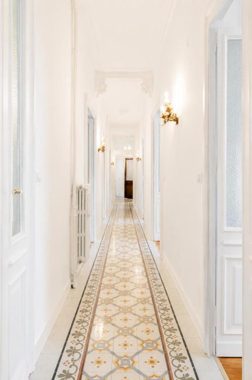 Grand Palace Suites - 2