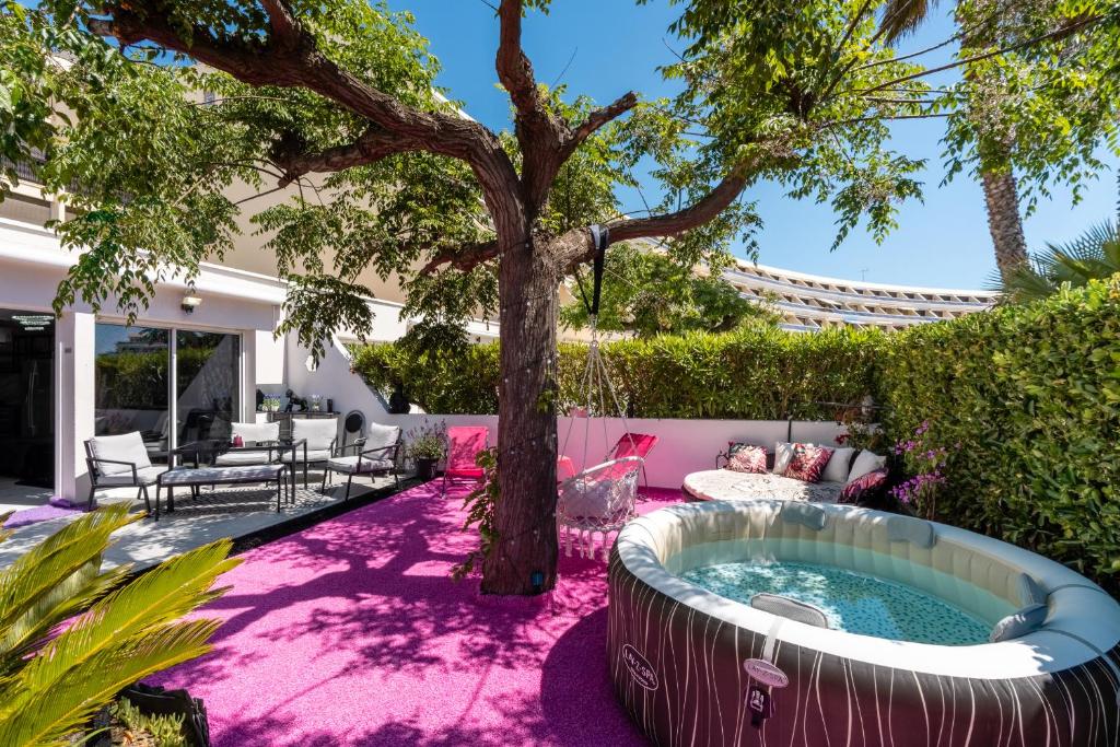 Villa L'Hyliadenna avec jardin - parking privé - au cœur du Village Naturiste, NaturaBeach Héliopolis - Plage à pied - 1