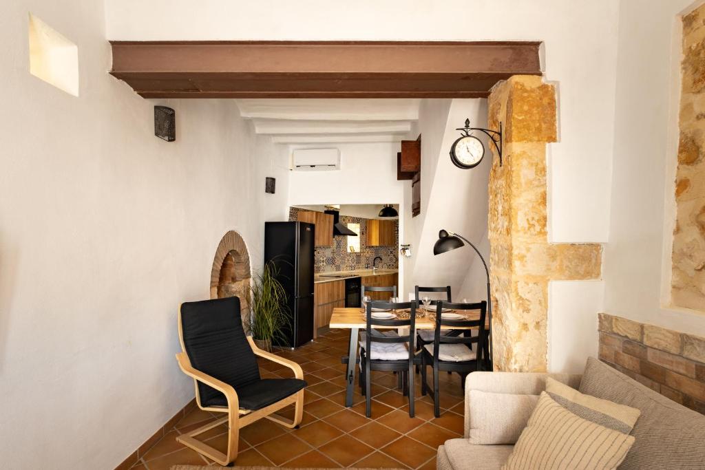 Pin i Pon - Charming Townhouse in the Heart of Jávea - 1