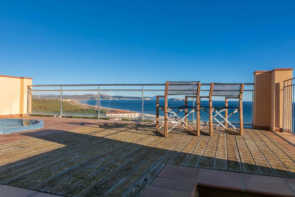 2 bedroom apartment in Sa Punta Begur- Sea views terrace pool and access to the beach Ref:H29 - 2