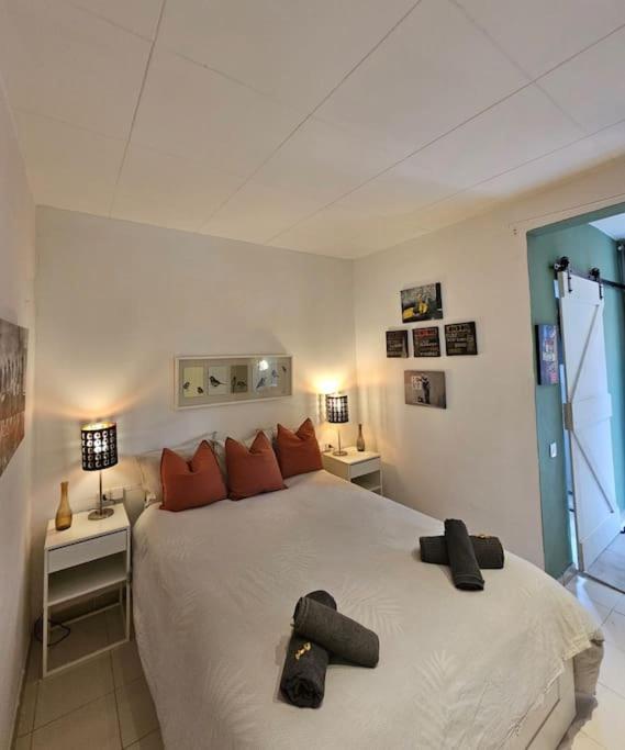 2 bedrooms, 2 bathrooms, 2 balconys - 2