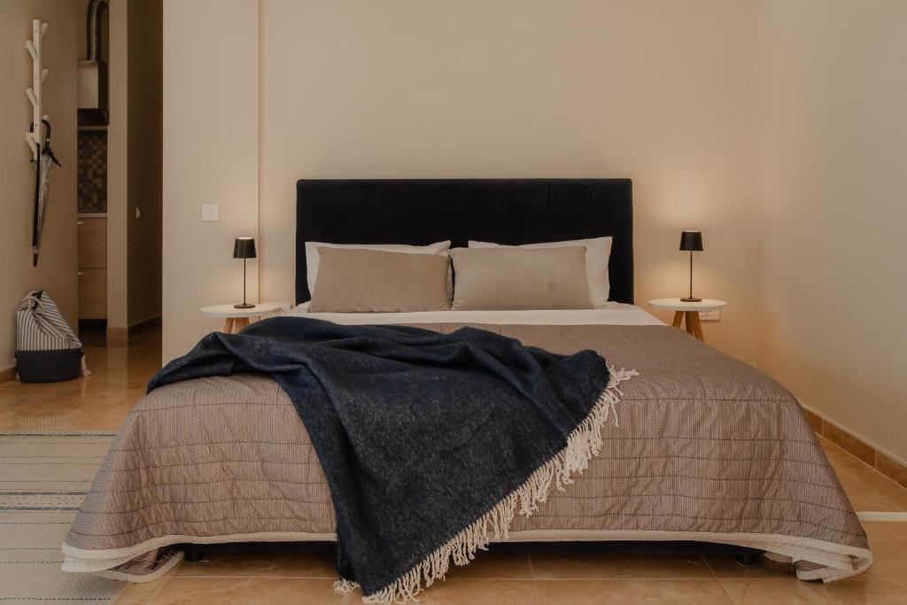 Modern Seaside Studio Apartment - 3