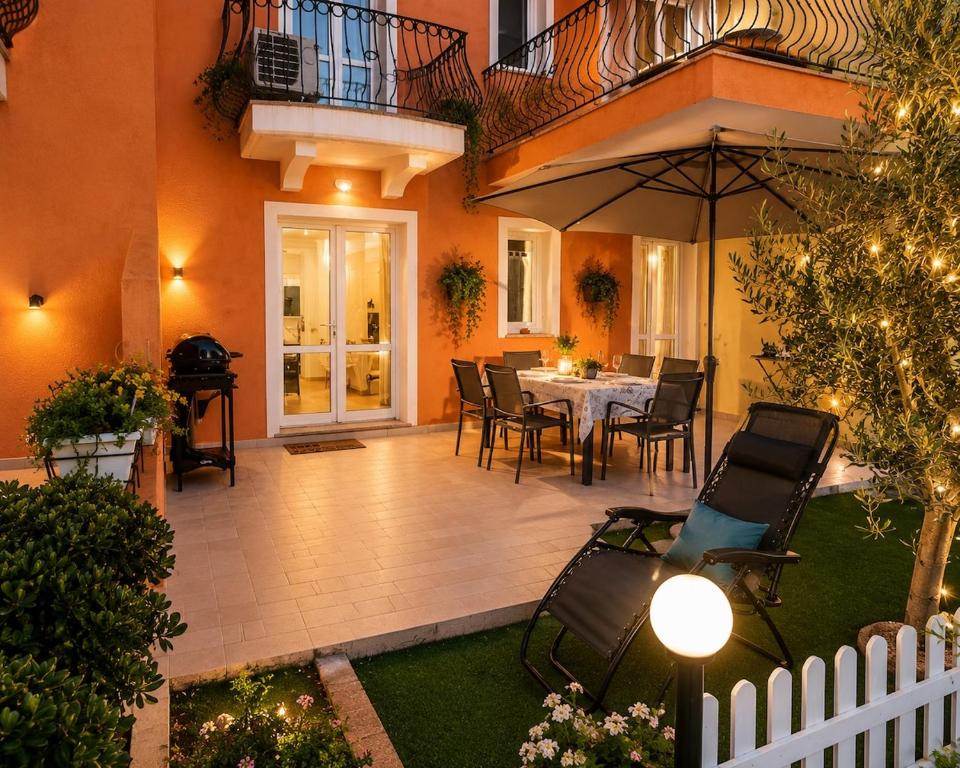 La Maddalena Blu House Garden & Comfort - 1