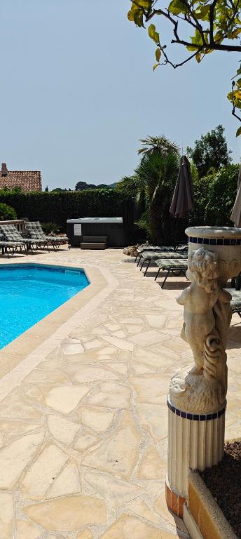 VILLA Plein Sud Piscine Spa Climatisation Parking privé calme et détente - 5