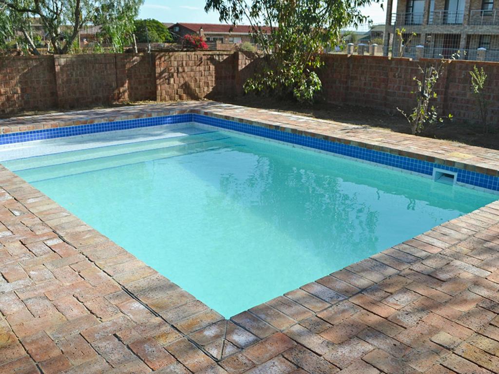 Swimming pool, Sundune Guest House in Port Elizabeth