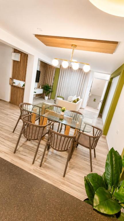 Grand Suite - 3BR - 2Bathroom - 6 Guests - 3rd Floor - 4