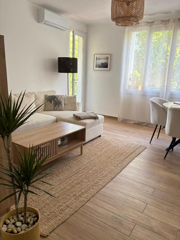 Le Charmant Appartement 3 pièces à 600 m de la plage - 1