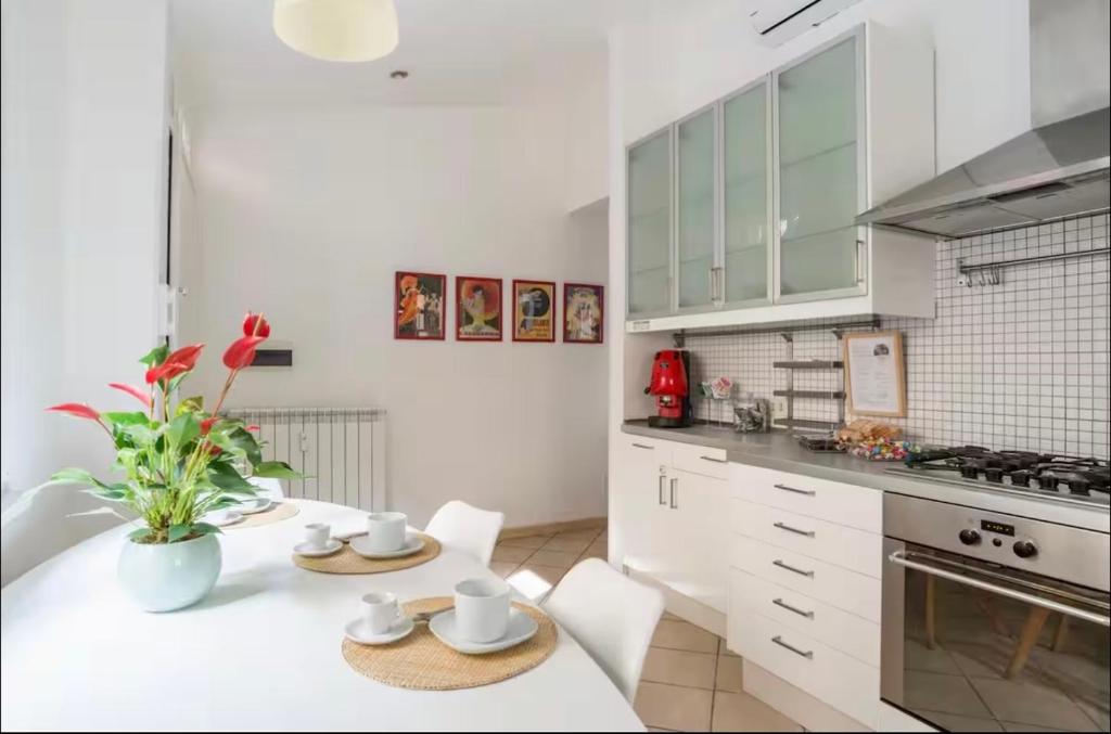 Termini Station Apartment - 4