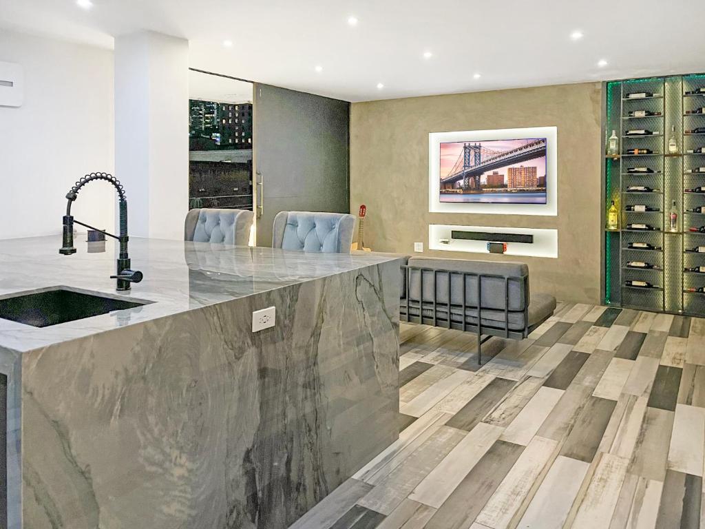 Modern Apartment in Astorga, Walk to Provenza - 4