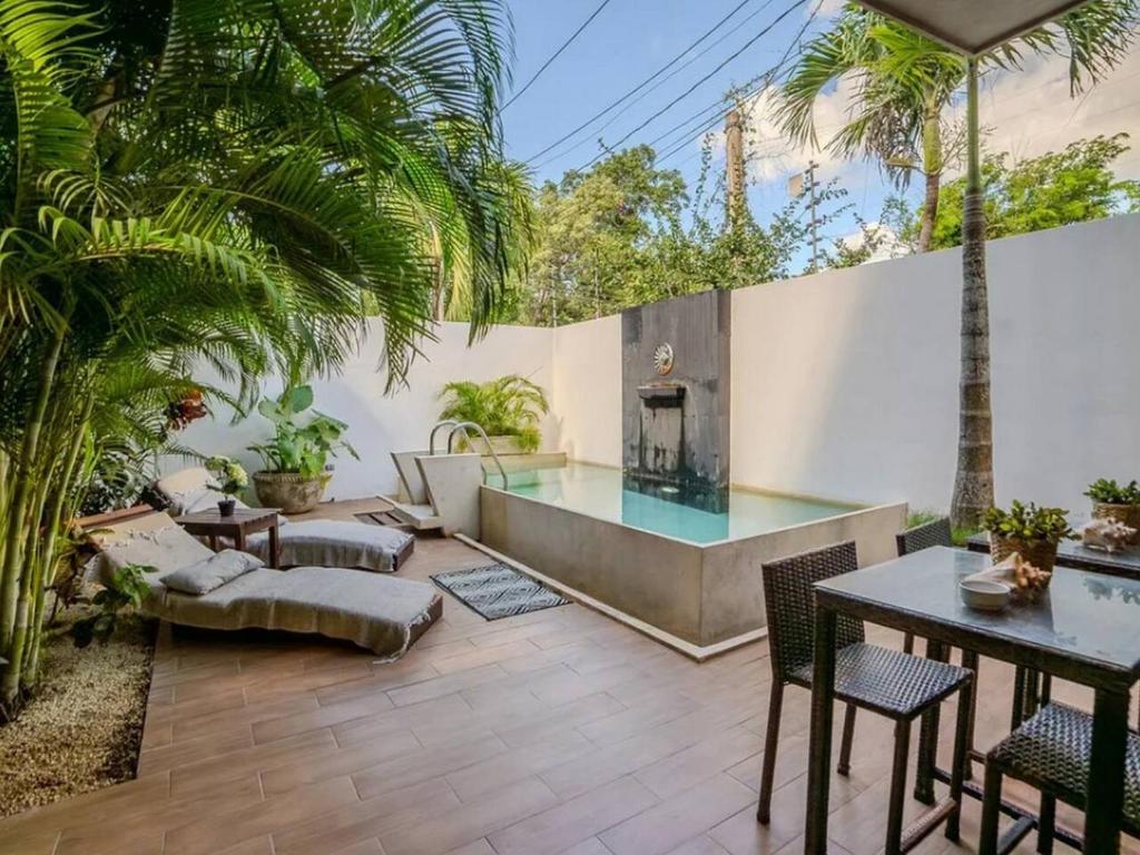 Modern 4-Bedroom Villa with Private Pool - 2