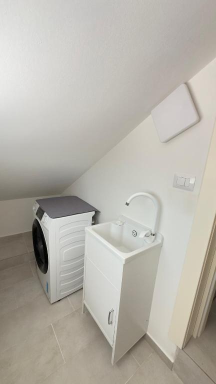 Riccione Beach Apartments - 5
