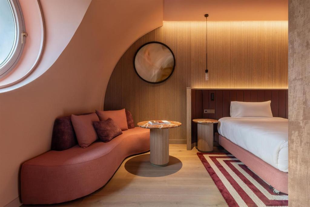 Hotel Palacio Bellas Artes San Sebastian, Curio Collection by Hilton - 4