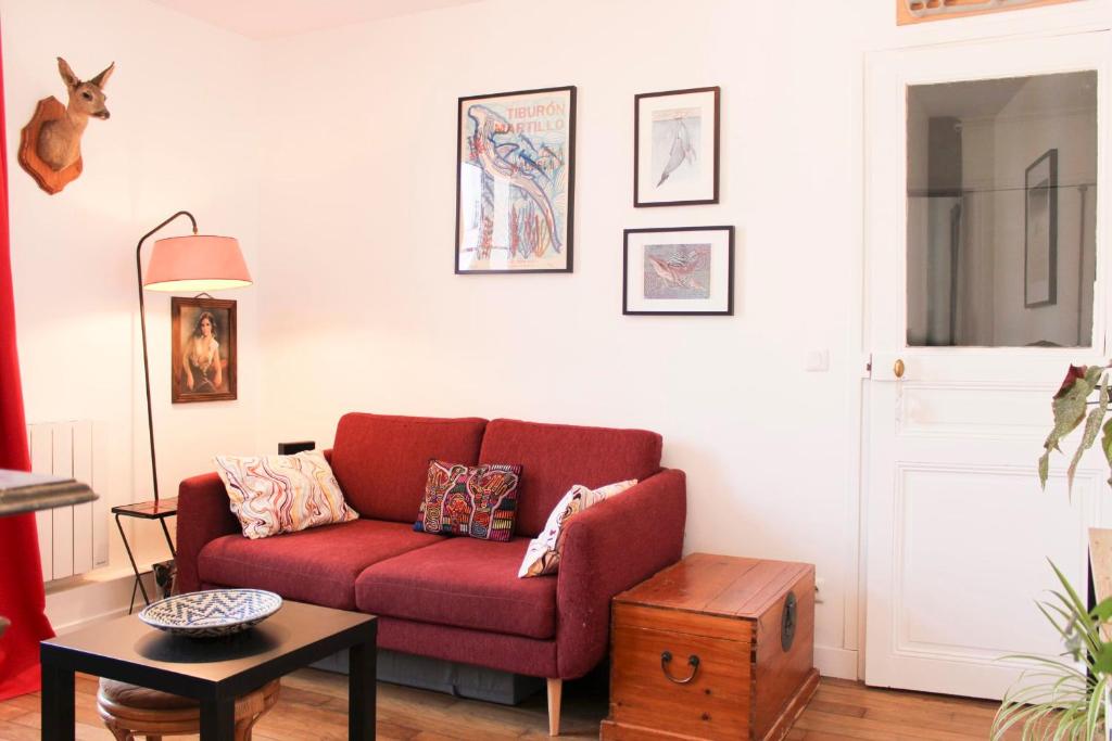 Charming Paris 19th Apt for Two - 1