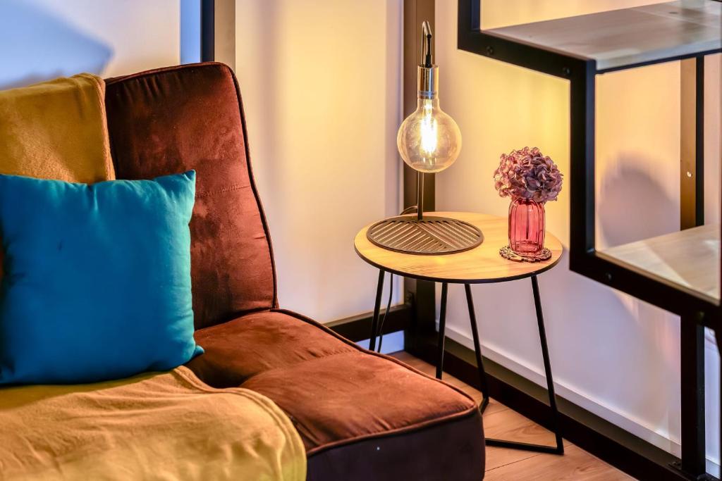 Bienvenue chez Brousse studio rénové proche quais et préfecture - 5