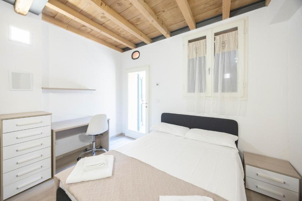 Borgo San Pietro Garden, Bologna by Short Holidays - 1