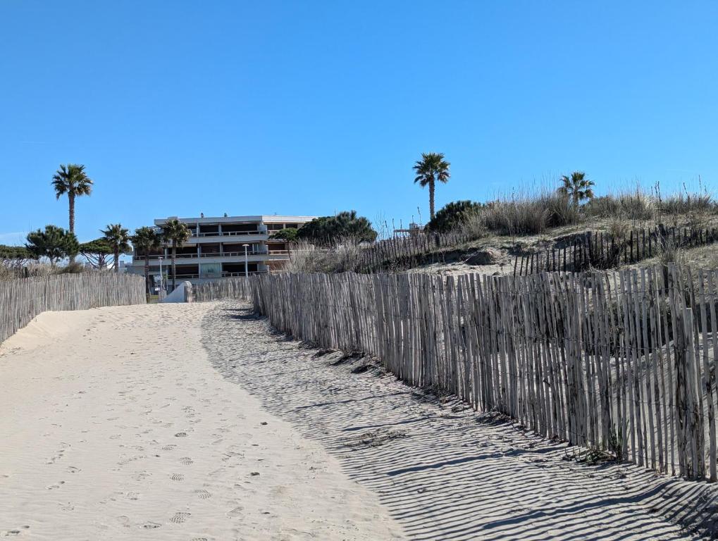 Marina en front de mer Port Camargue Plages Sud - 3