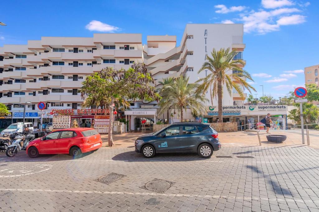 M&M Suite Yumbo Atlantis by HomestayGranCanaria - 5