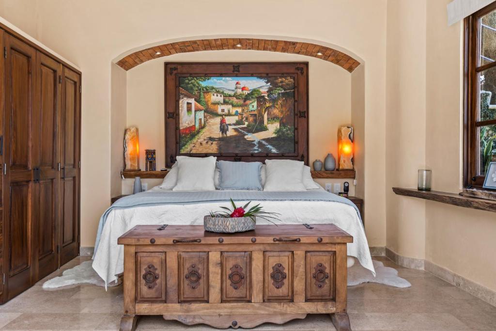 Secluded Luxury Oceanfront Suite - Stunning Views - 4