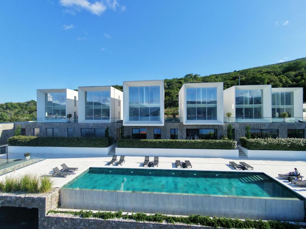 The Cube Luxury Experience, Boka Bay View, Tivat Kotor Bay, Duplex Pool & Terrace - 1