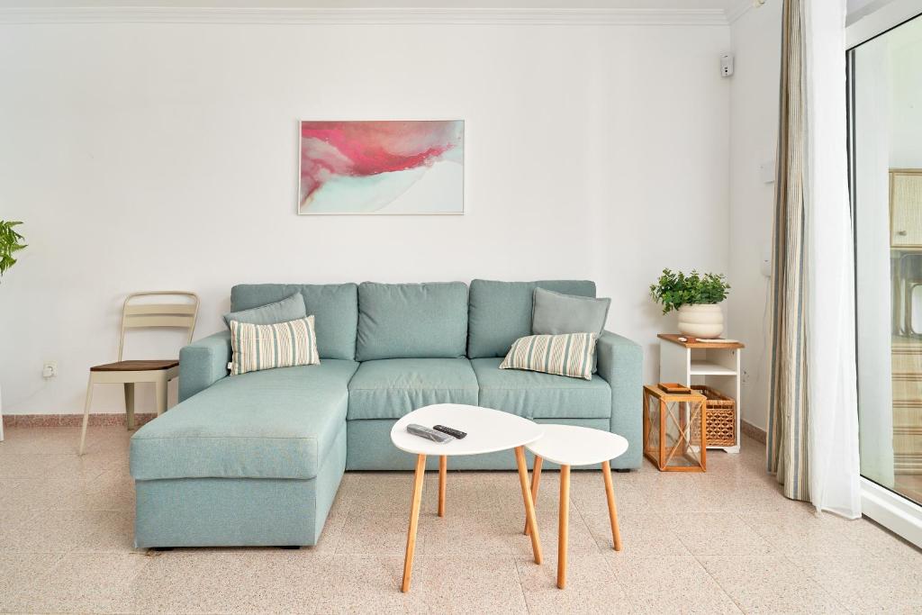 Frontline Vacation Home A86 2 - 4