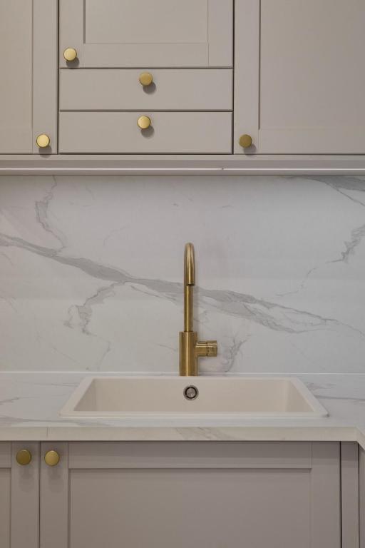 Luxury Apartment in the Heart of Paris (9eme) - 5