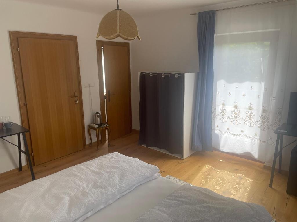Pension Victoria - Nachhaltiges Gästezimmer ohne tägliche Reinigung - 4